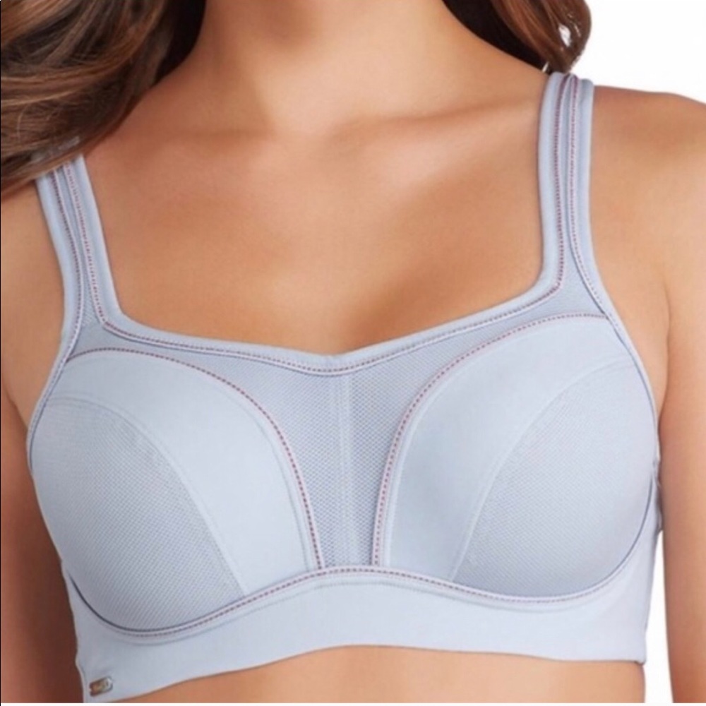 Chantelle Sports Bra -Like New